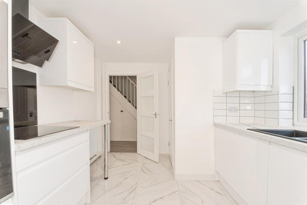House in Vale of White Horse, Ashbury - View 3