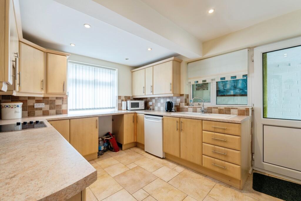House in Ipswich - View 5