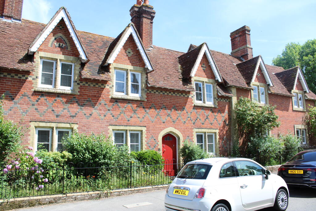 Main image of property: Beaulieu