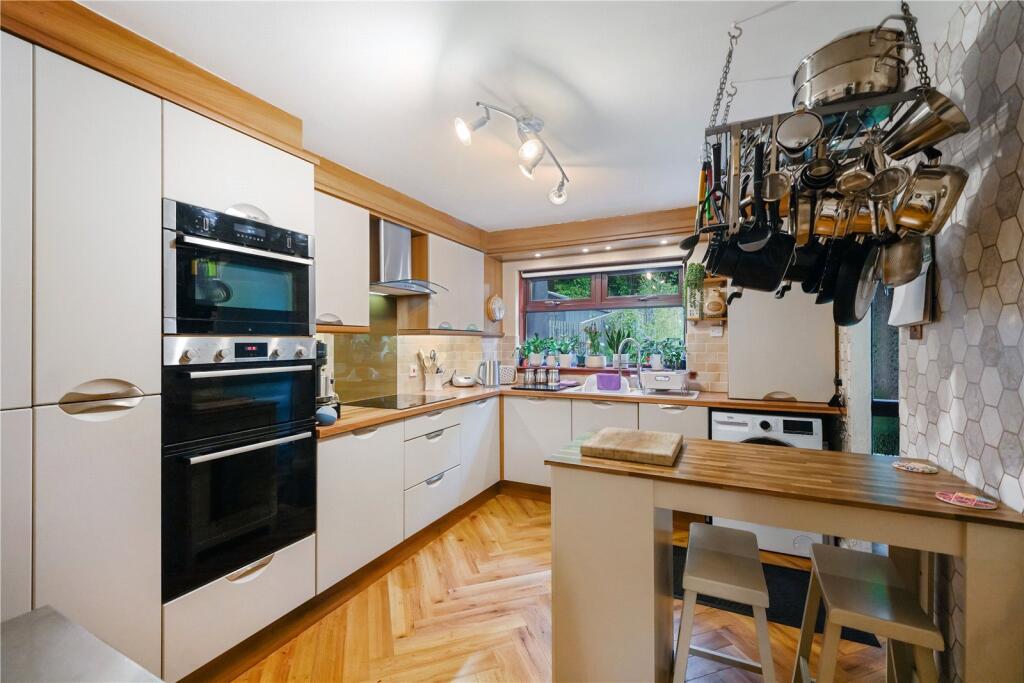 House in East Kilbride, Newlandsmuir, Mossneuk - View 4