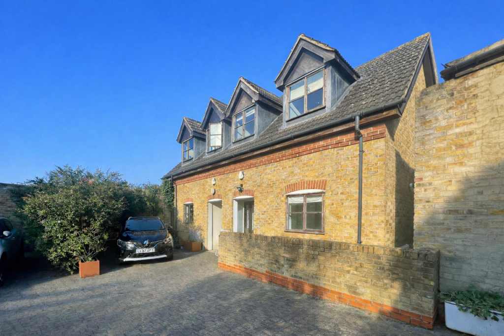 Main image of property: Palatine Road, London, N16