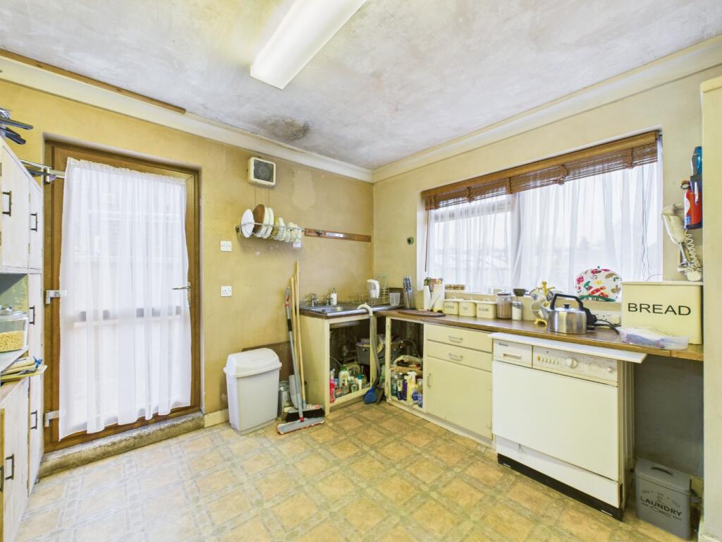 Keel Road, Hull, HU6 7BL photo 4