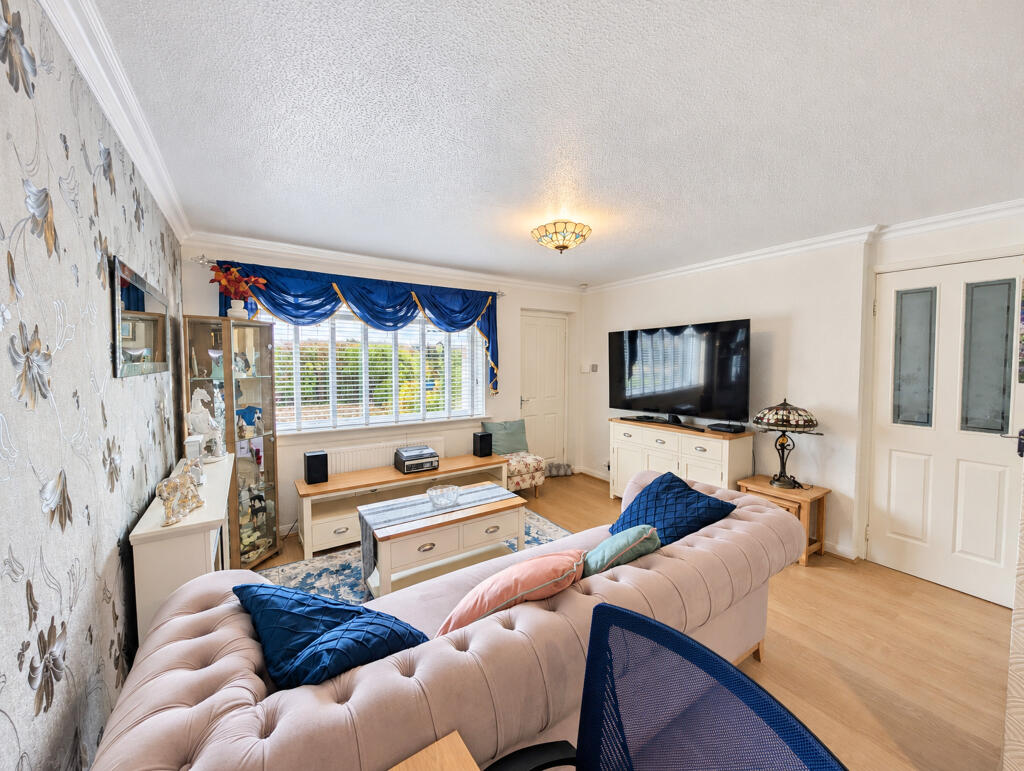 38 Craigspark, Ardrossan, KA22 7PS photo 2