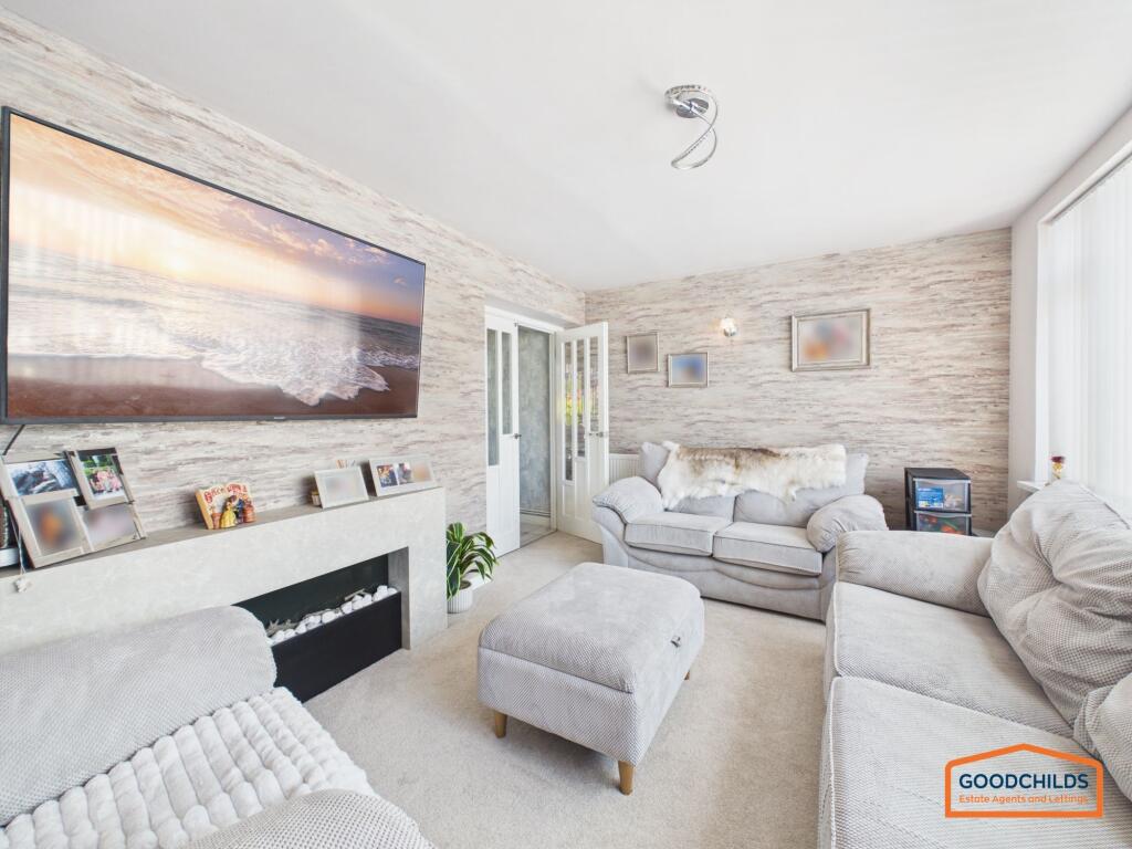 House in Walsall, West Midlands - View 3