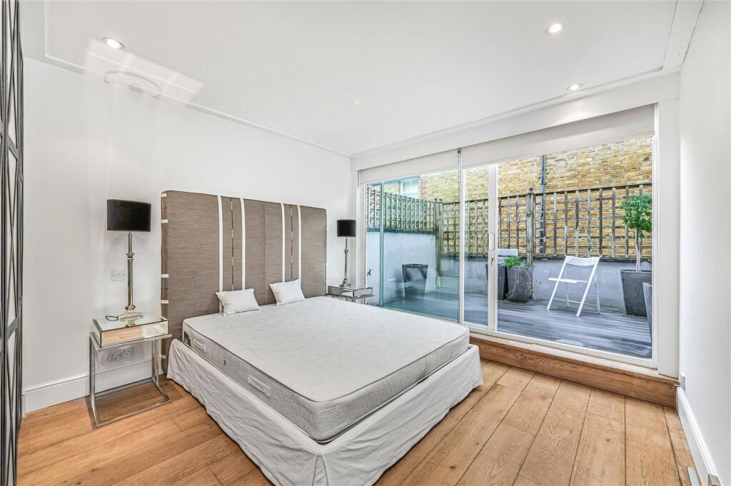 Apartment in London - View 3