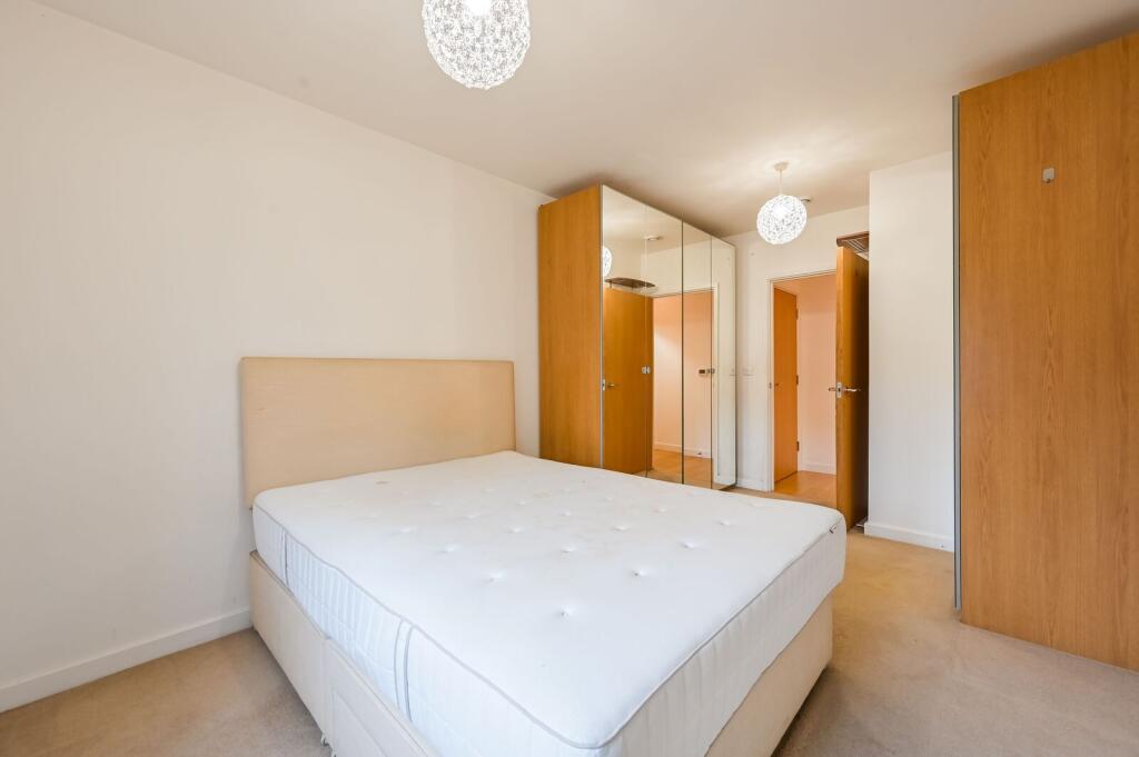Salton Square, E14, Limehouse, London, E14 - View 6