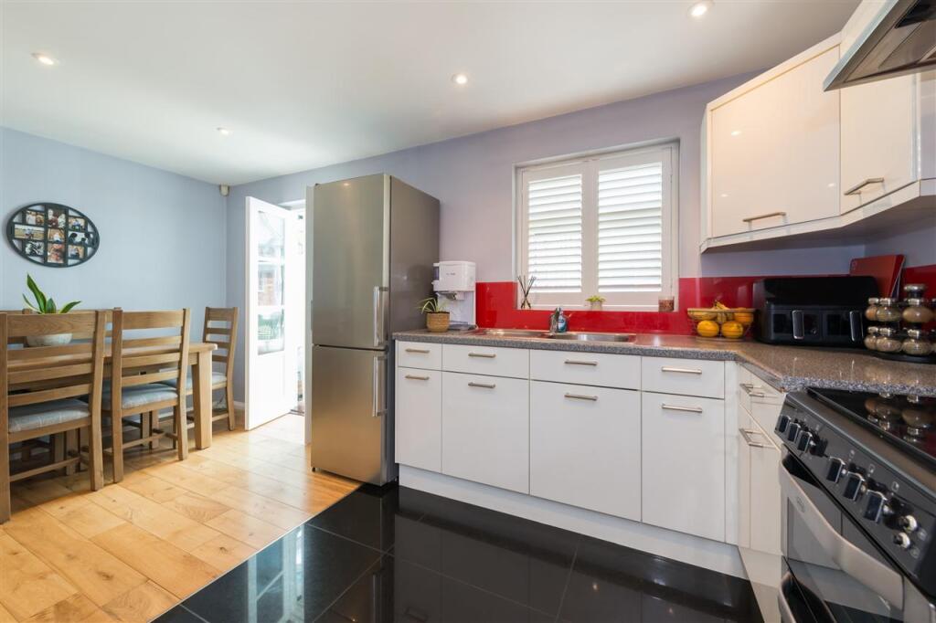House in Canterbury - View 5