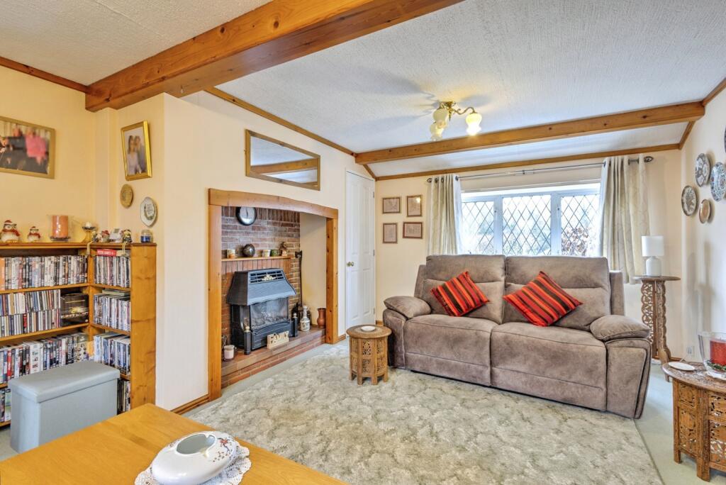 Fairfield, Blisworth, Northampton, Northamptonshire, NN7 - View 2