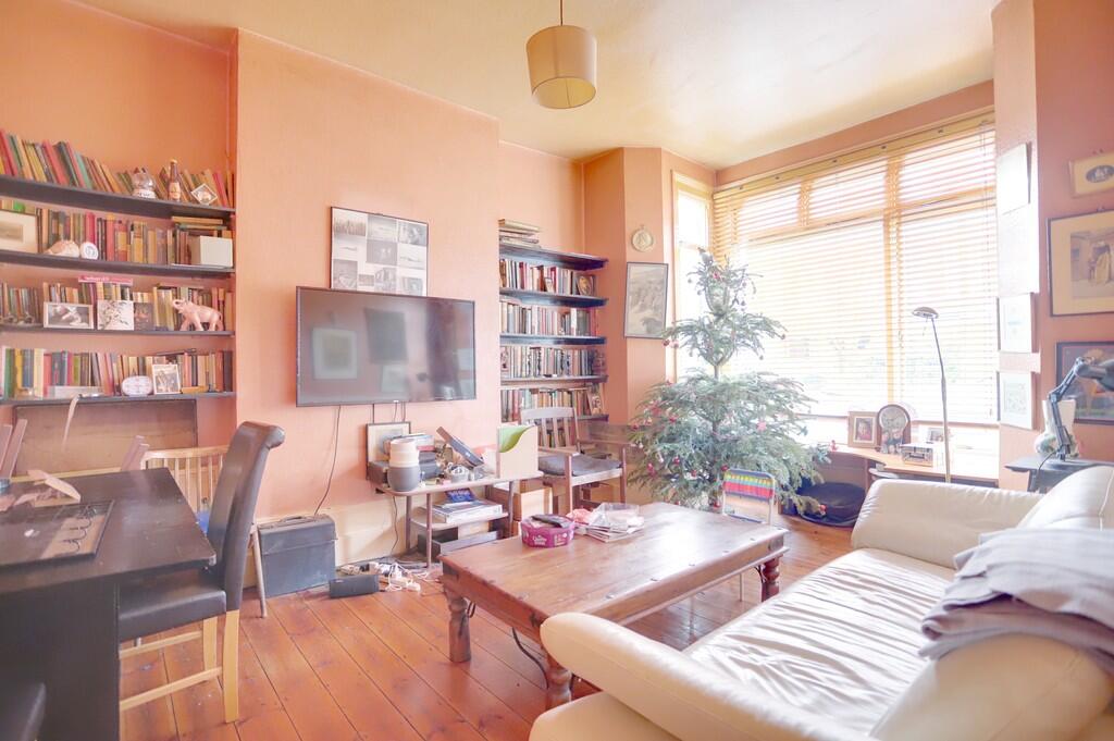 Nelson Road, Crouch End N8 9RN photo 2