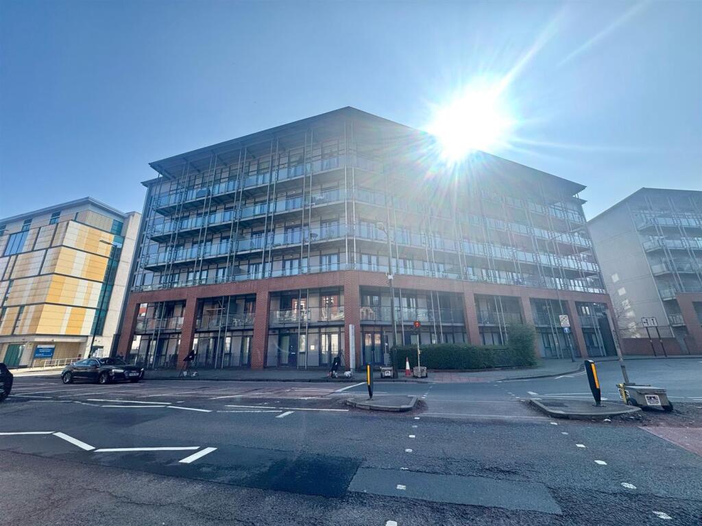 Main image of property: Bath Row, Birmingham