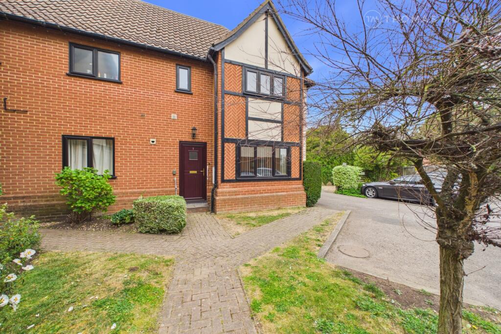 Main image of property: High Street, Earith, Huntingdon, Cambridgeshire, PE28
