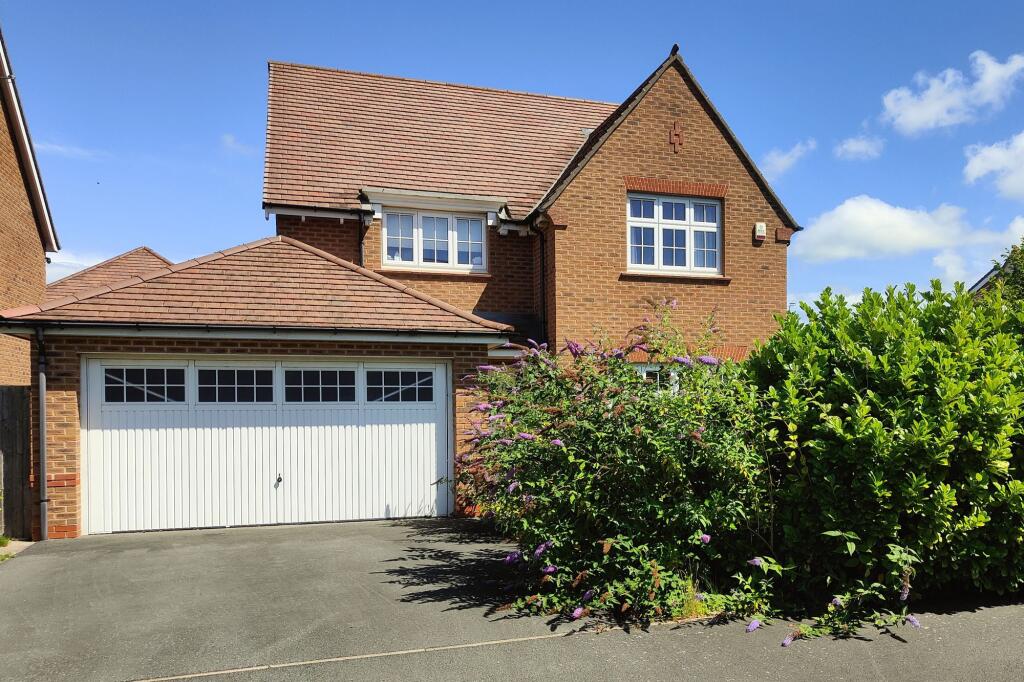 House in Lancaster, Luneside West, Marsh - View 2