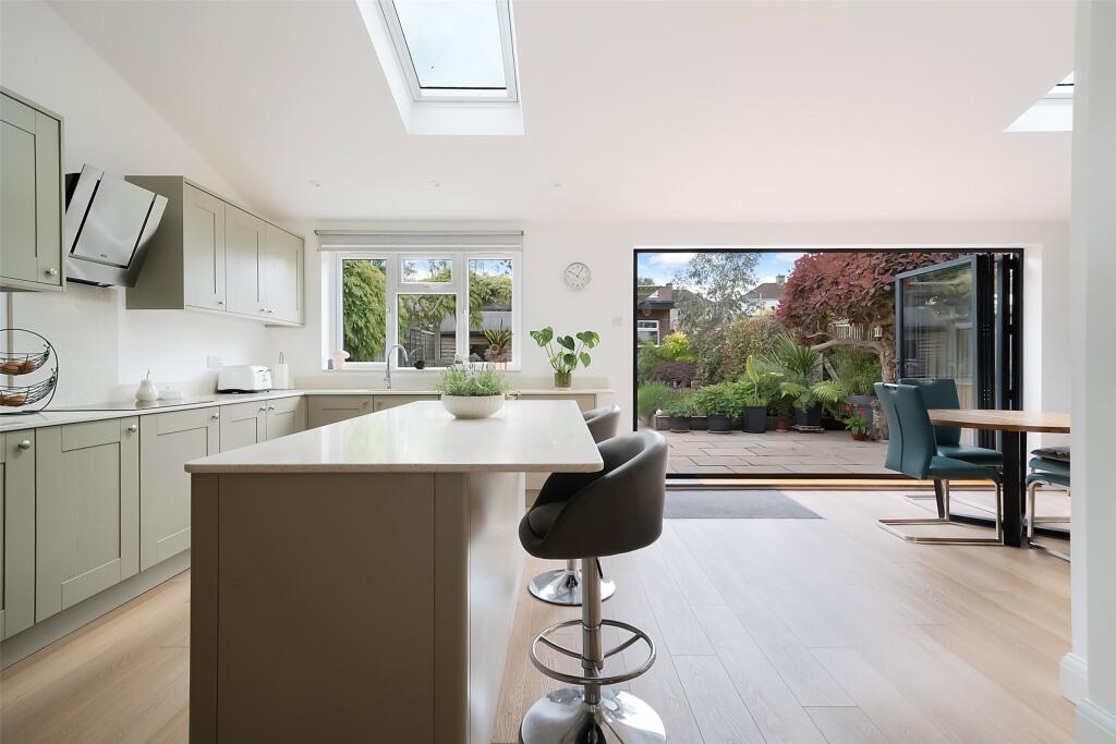 Main image of property: Shirley Avenue, Salfords, Surrey, RH1