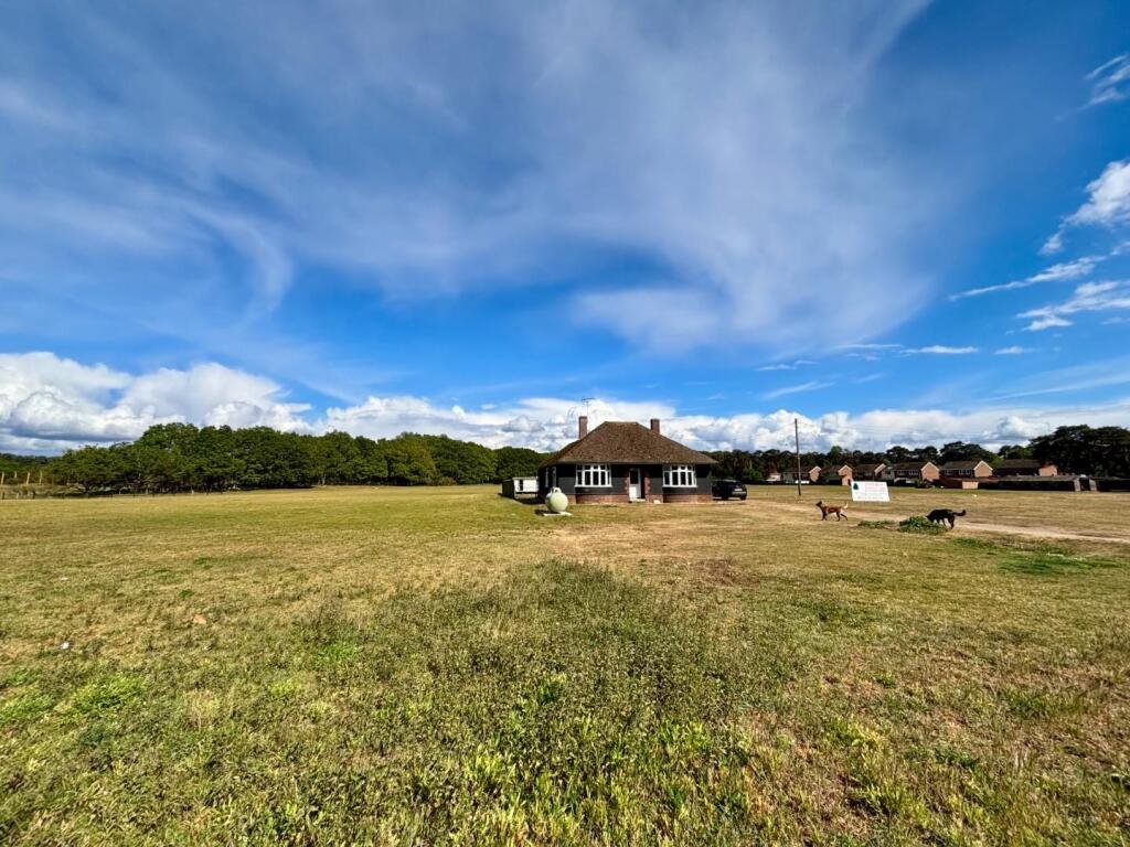 Field Road, Mildenhall