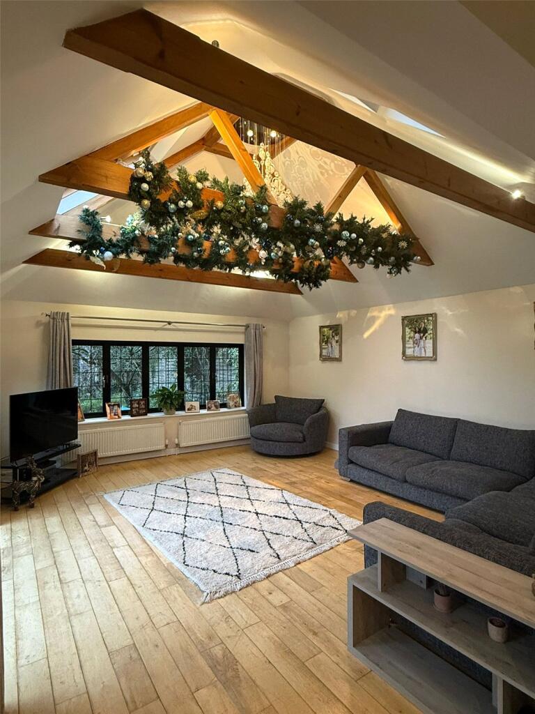 Additional image 6 of Kentish Lane, Brookmans Park, Hertfordshire, AL9