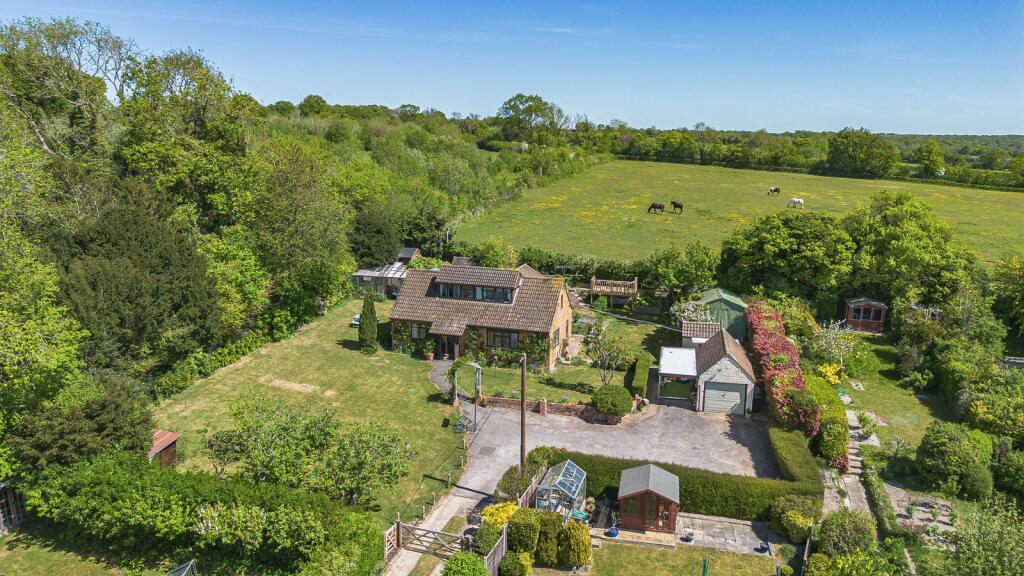Main image of property: New Road, Marlow, SL7 3NW