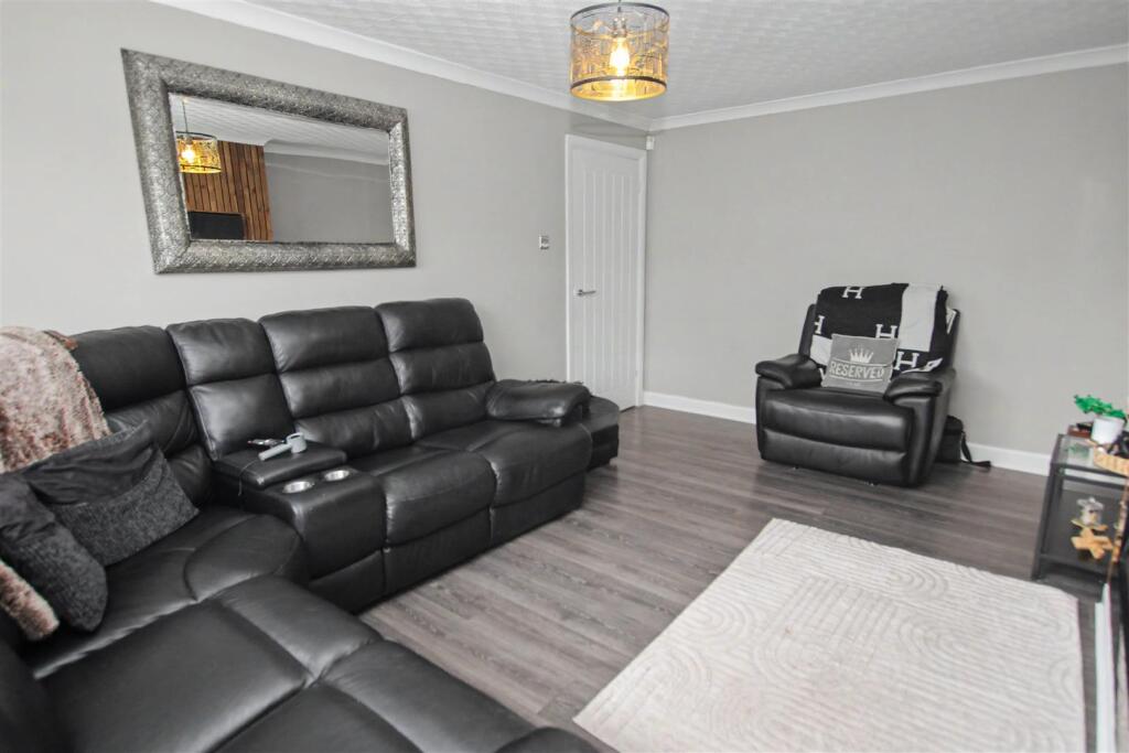 House in lanark, Braxfield Farm - View 4