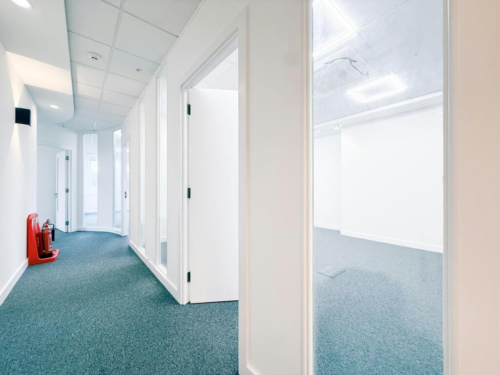 My Buro_office to let-10.jpg