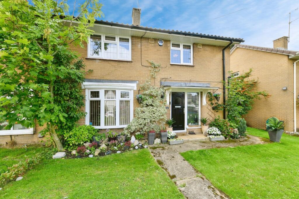 Main image of property: Walkern Road, STEVENAGE, Hertfordshire, SG1