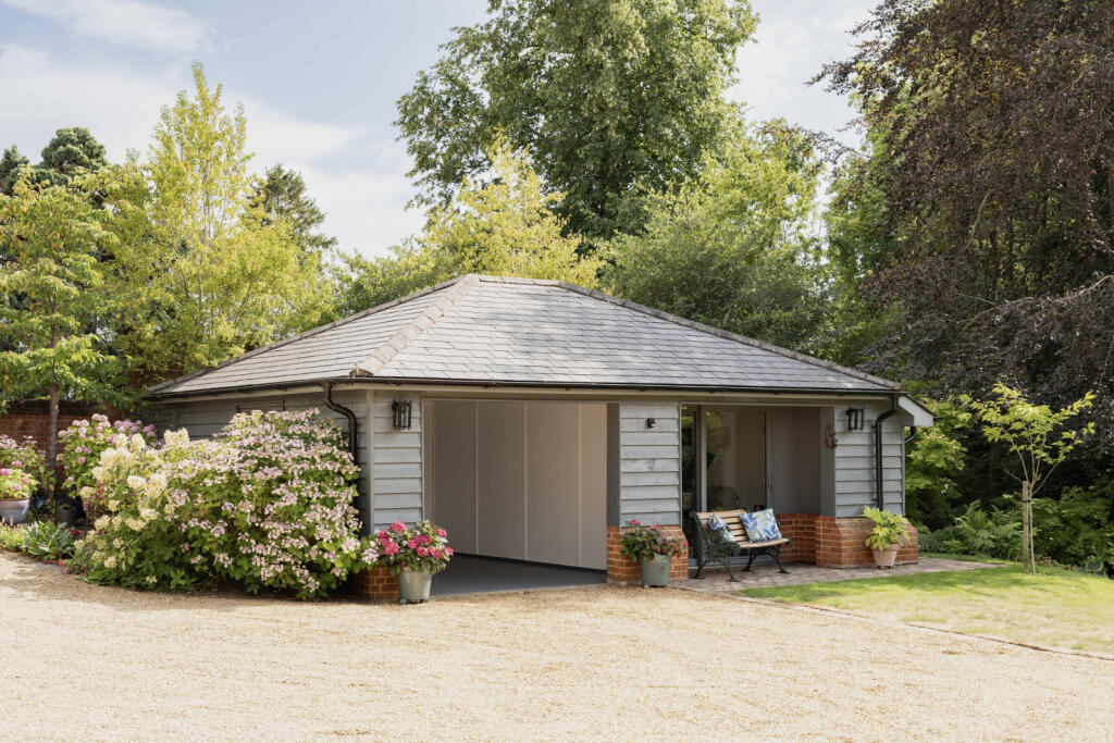 House in East Suffolk, Bungay - View 2