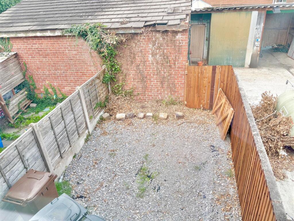 House in Wigan, Hindley Green - View 4