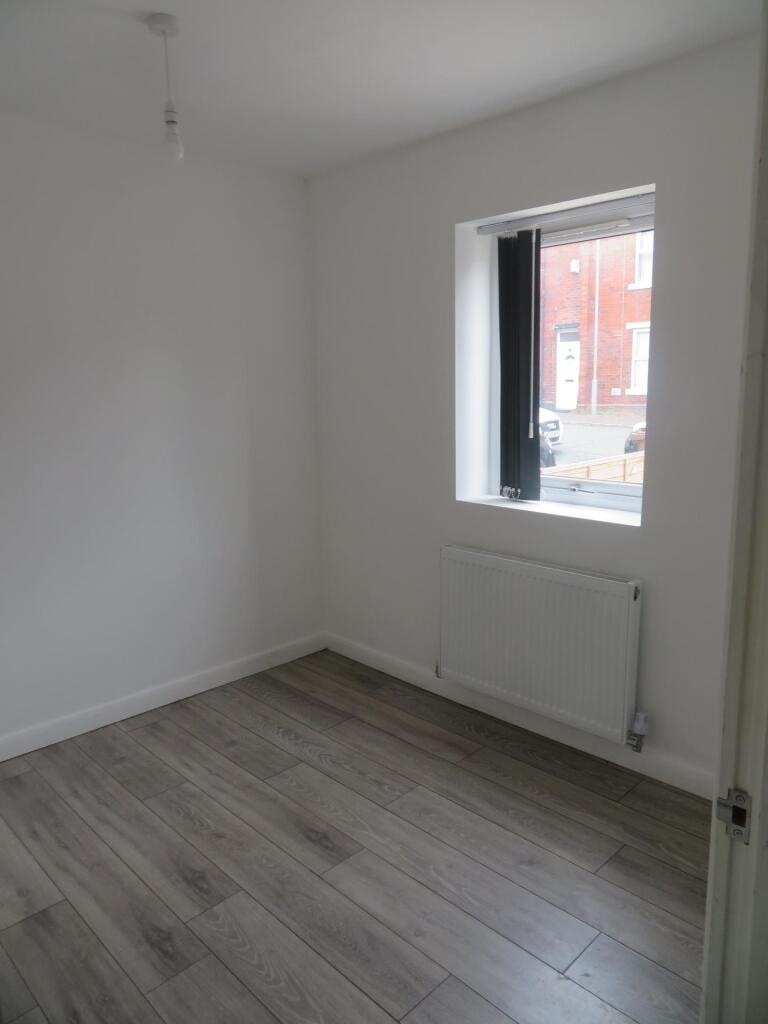 House in Oldham - View 2