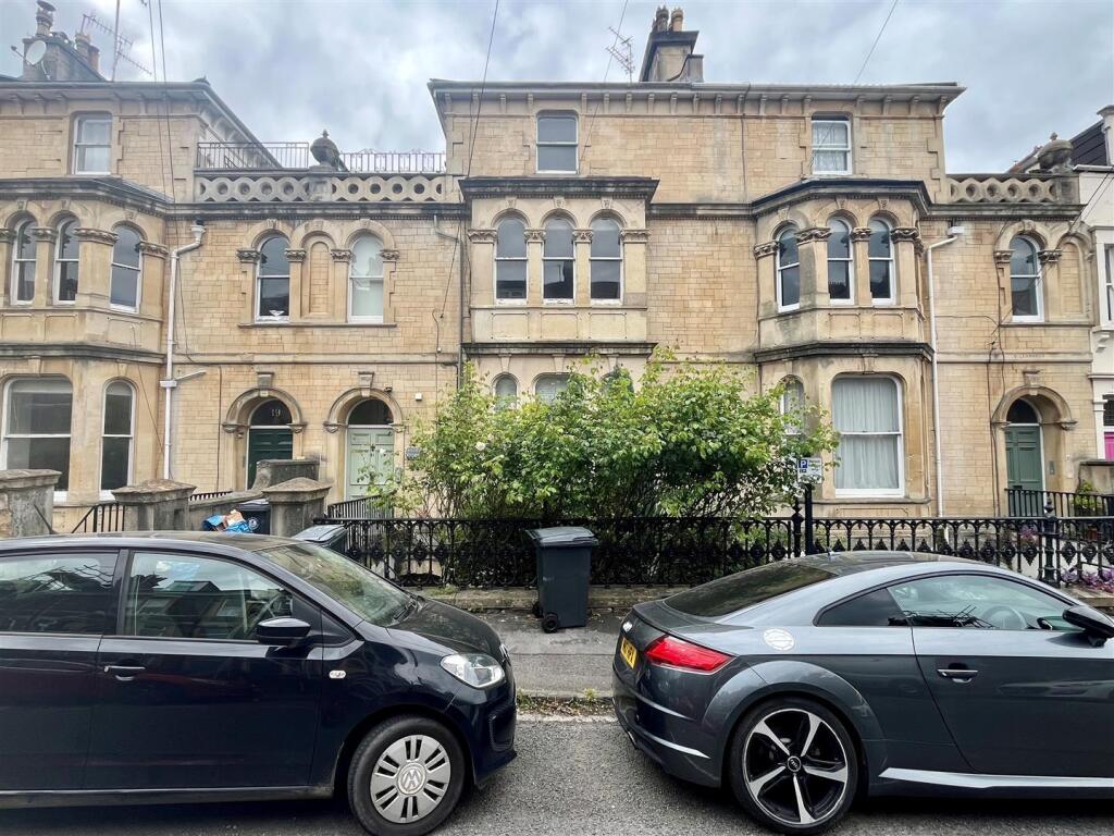 Main image of property: Cotham Vale, Redland, Bristol