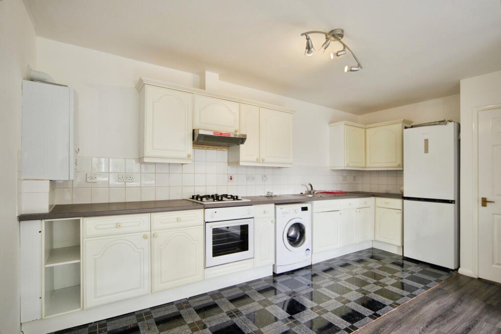 Apartment in London - View 5