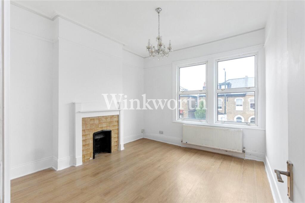 Apartment in London, Hornsey Park, Turnpike Lane - View 2