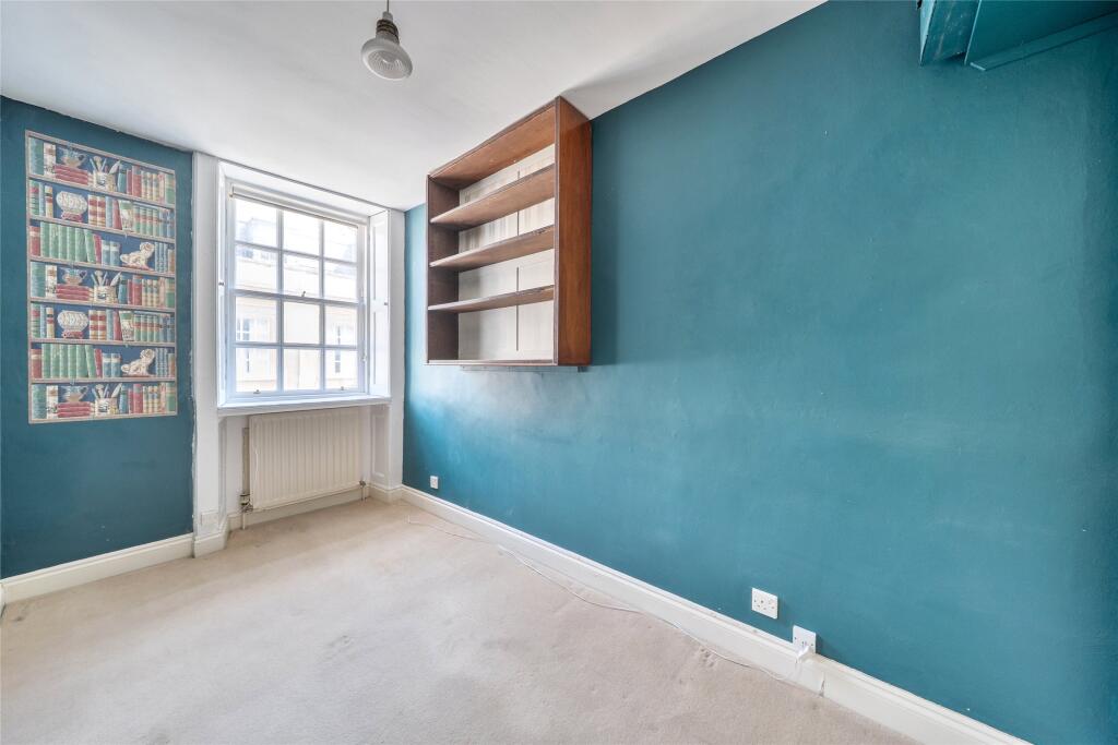 Apartment in Bath - More