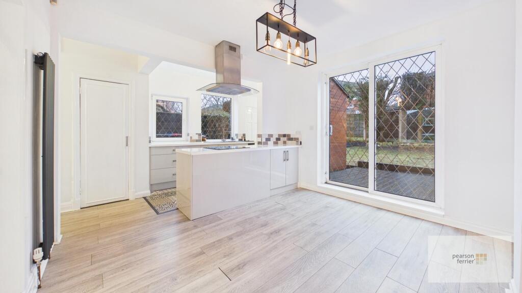 Palatine Drive, Walmersley, Bury photo 2