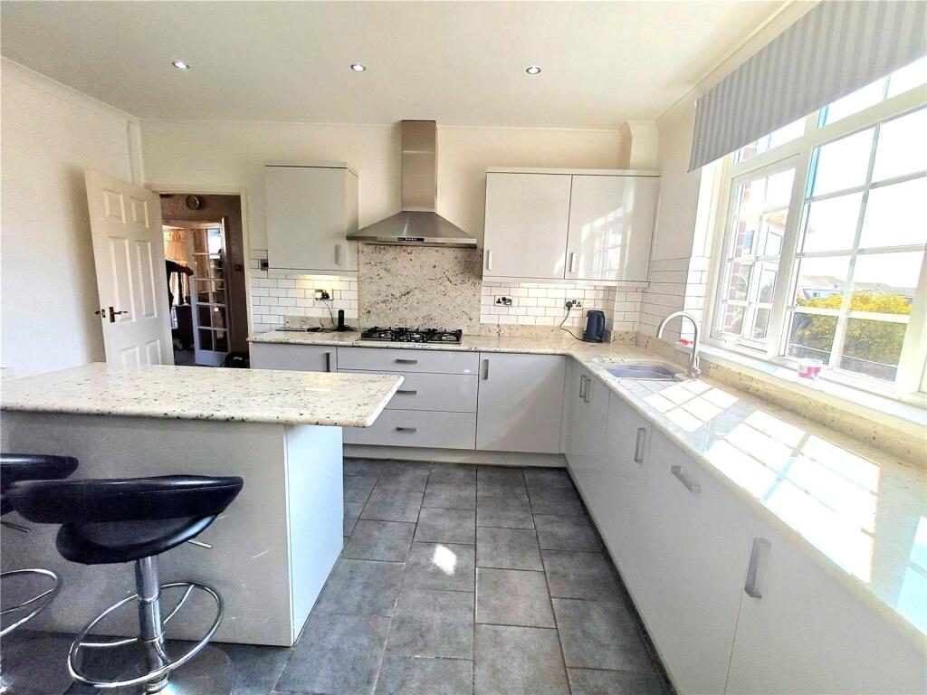 House in Cardiff, Porthcawl - View 5