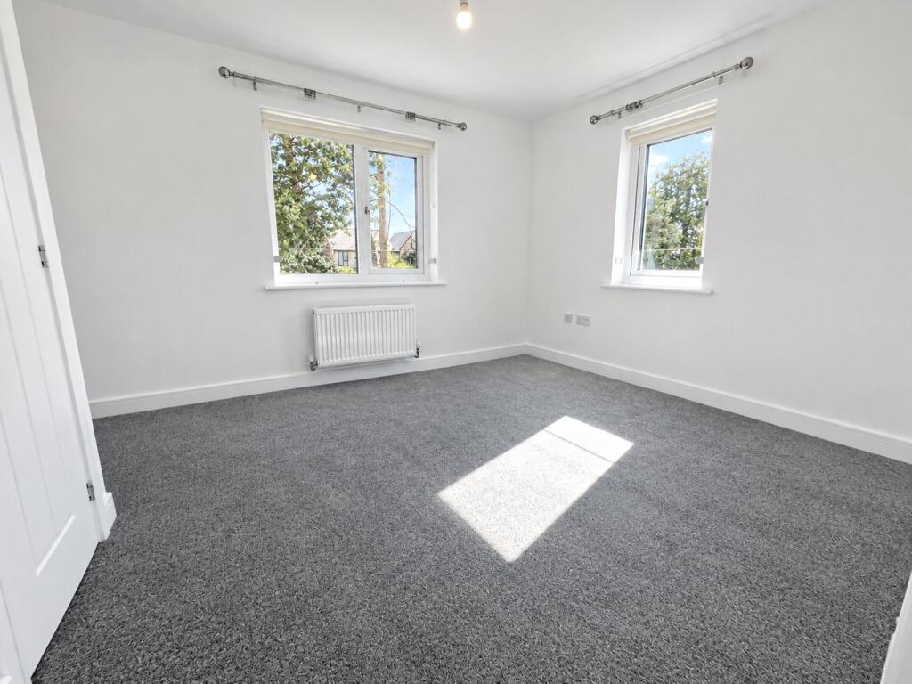 House in Guildford - View 3