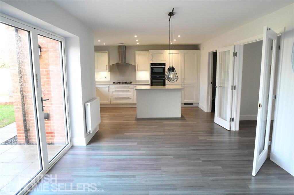 House in Portsmouth - View 4
