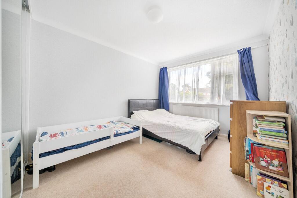 Apartment in London - View 3