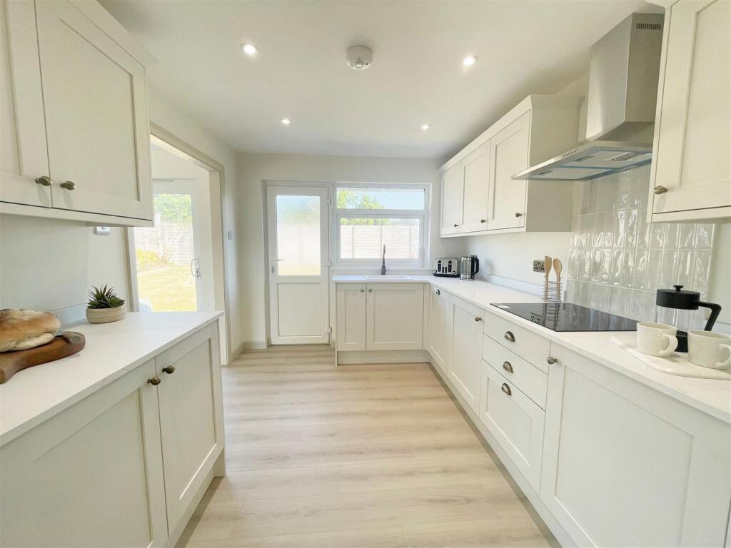 House in Bembridge, Isle of Wight - View 3