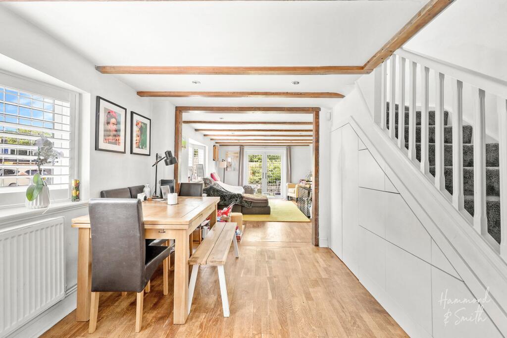 House in Epping Forest, Ongar - View 2