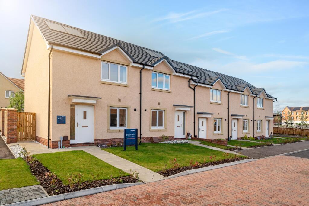 Main image of property: Millcraig Terrace, Winchburgh, 
EH52 6GL