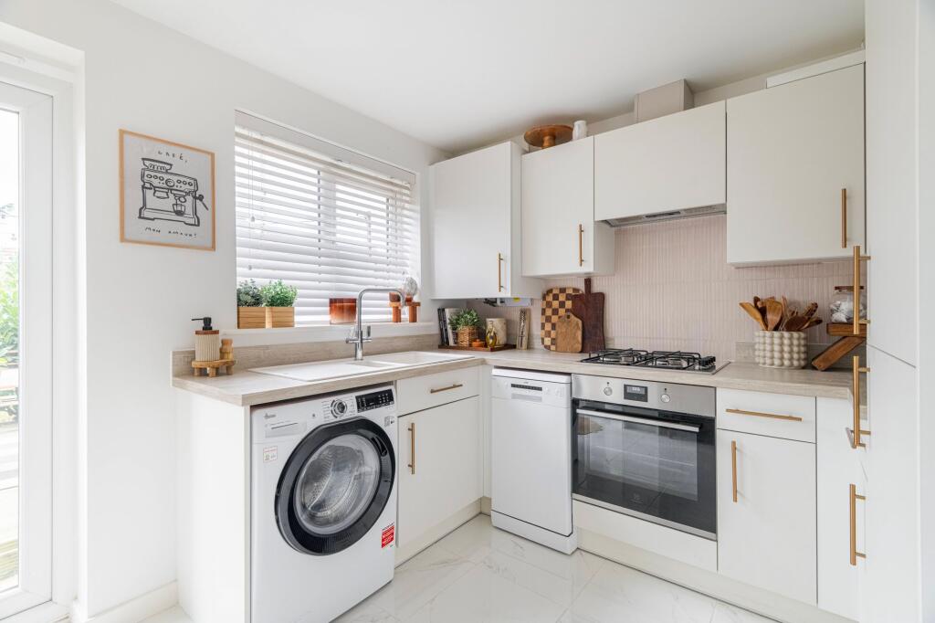 House in Great Yarmouth, Bradwell - View 5