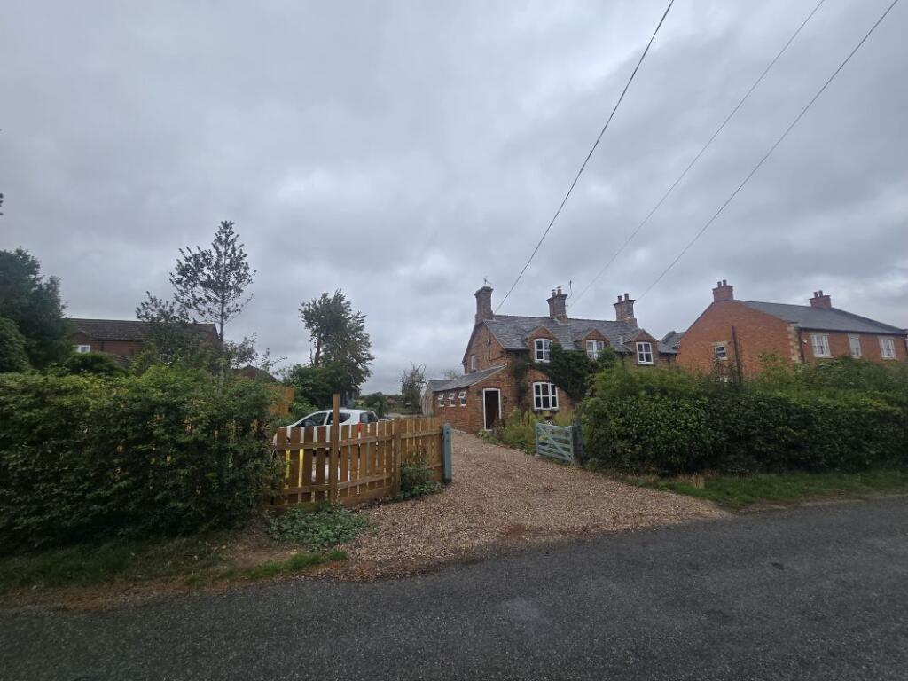 Main image of property: The Cottage, Swarby, Sleaford, Lincolnshire, NG34 8TQ