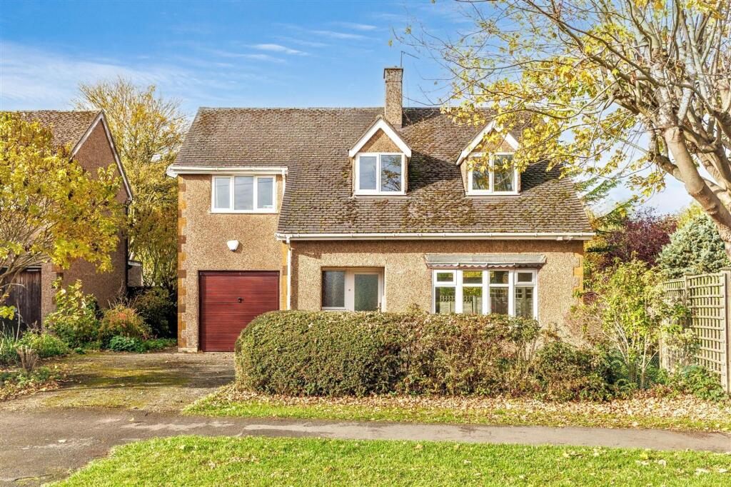4-bed detached on Main Street, Tysoe, CV35, £440,000