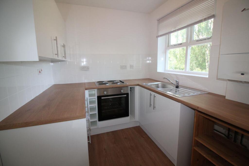 St Giles Close, Arleston photo 2