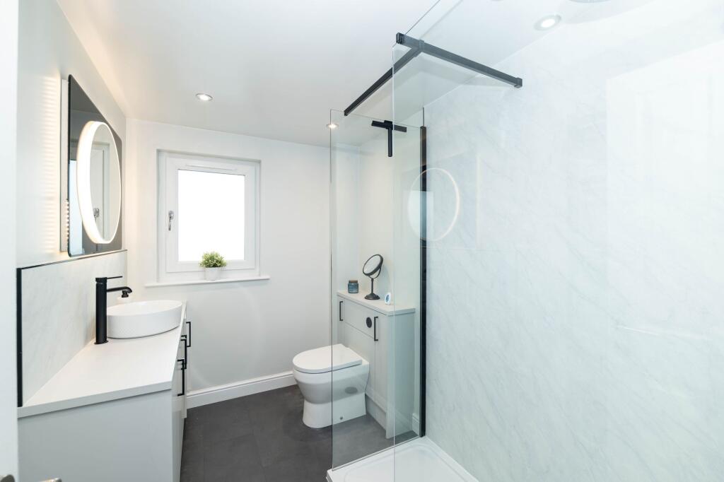 House in Edinburgh, West Lothian - View 3