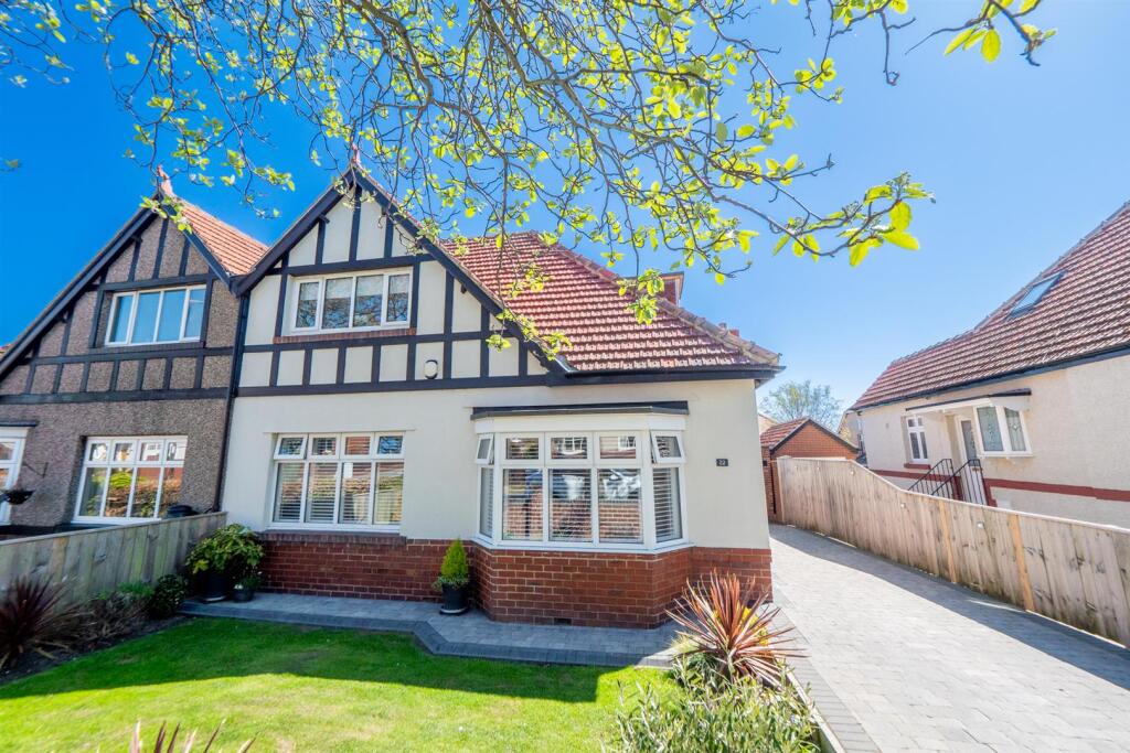 4-bed semi-detached on Park Avenue, Seaburn, Sunderland, £425,000