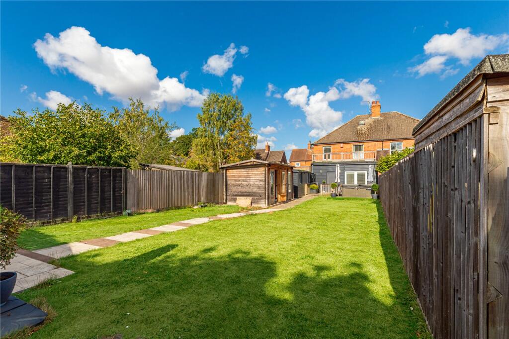 House in Reading - View 3