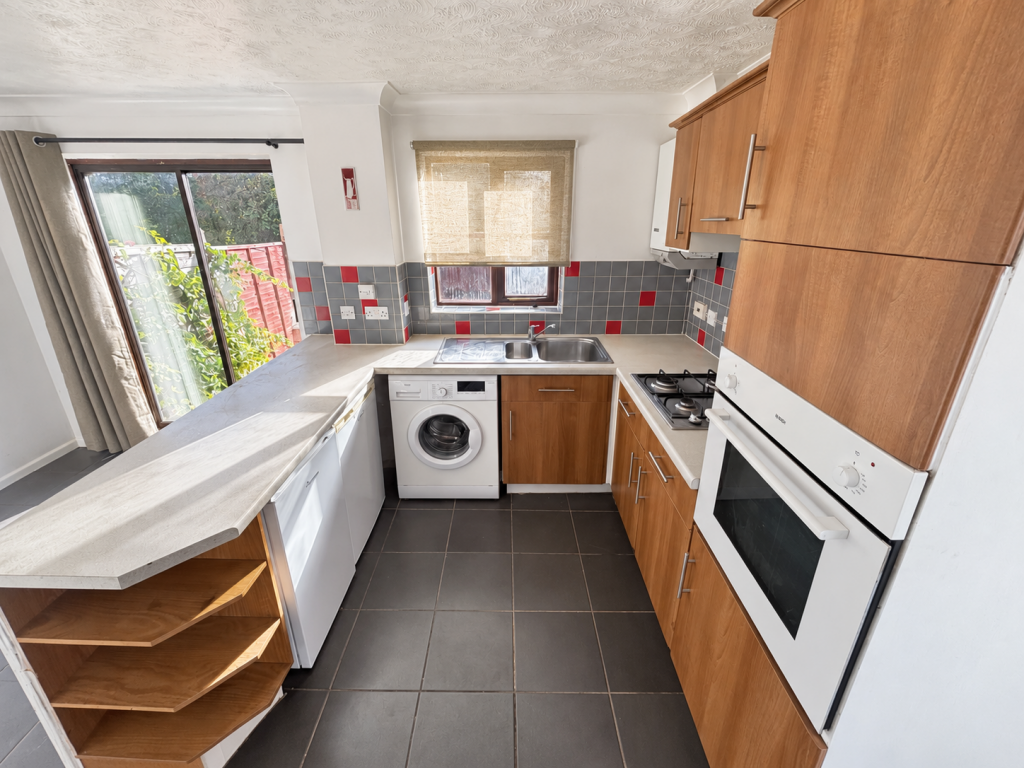 House in Warwick, Royal Leamington Spa - View 4