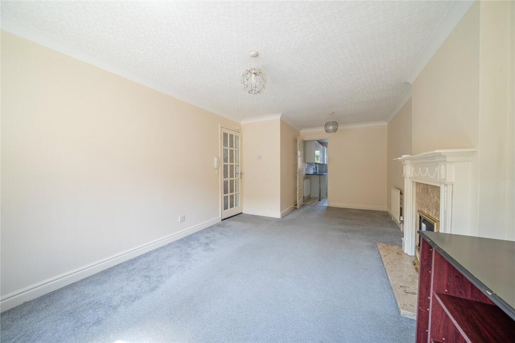 Apartment in Leeds, West Yorkshire - View 4
