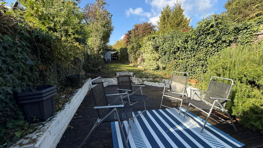 Holborough Road, Snodland, kent, ME6 5PD photo 4
