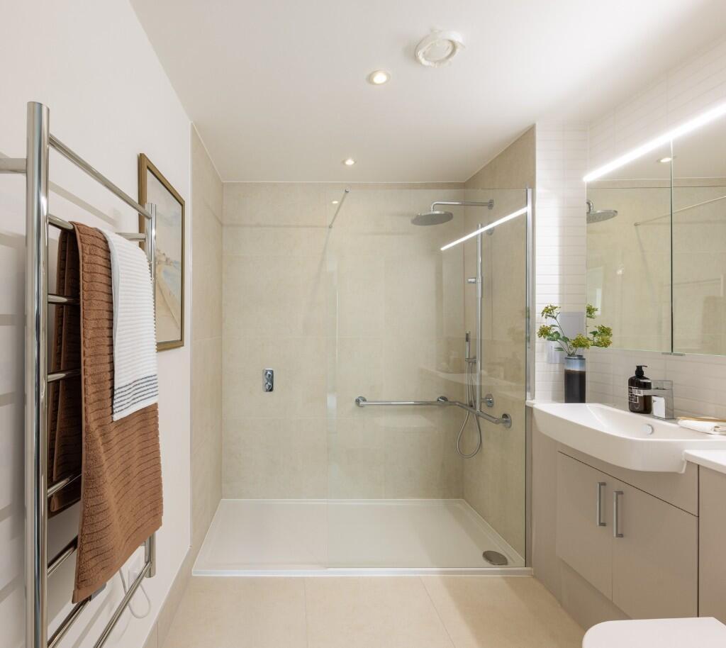Apartment in Southampton - View 5