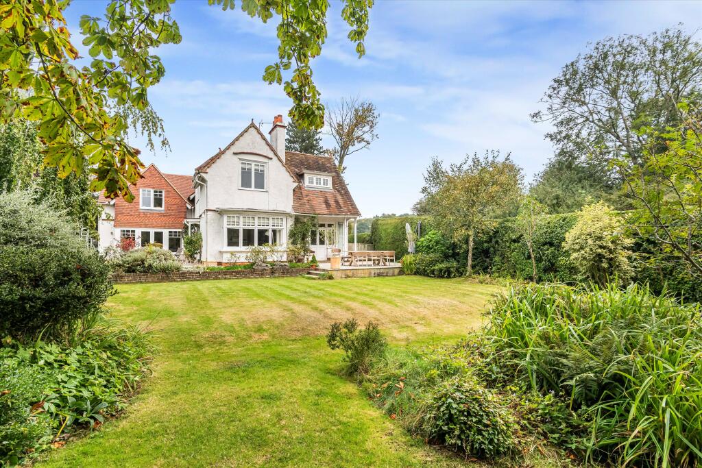 Main image of property: Priest Hill, Nettlebed, Henley-on-Thames, Oxfordshire RG9